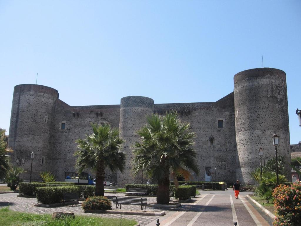 Politi Aparthotel Catane Extérieur photo